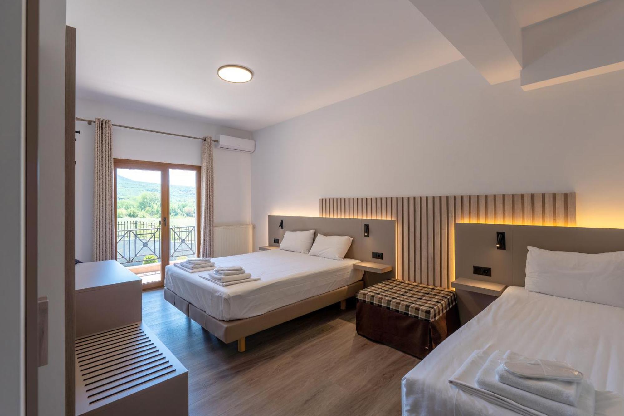 Hotel Agistro Angistron Ngoại thất bức ảnh