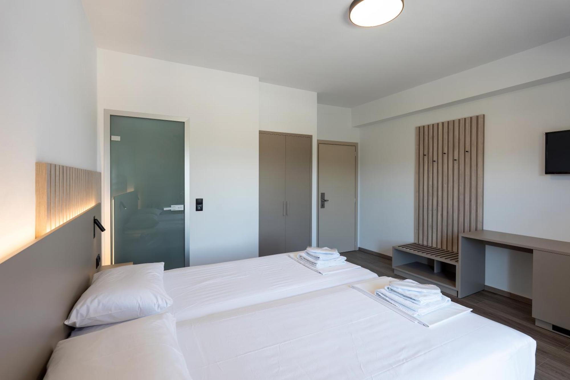 Hotel Agistro Angistron Ngoại thất bức ảnh