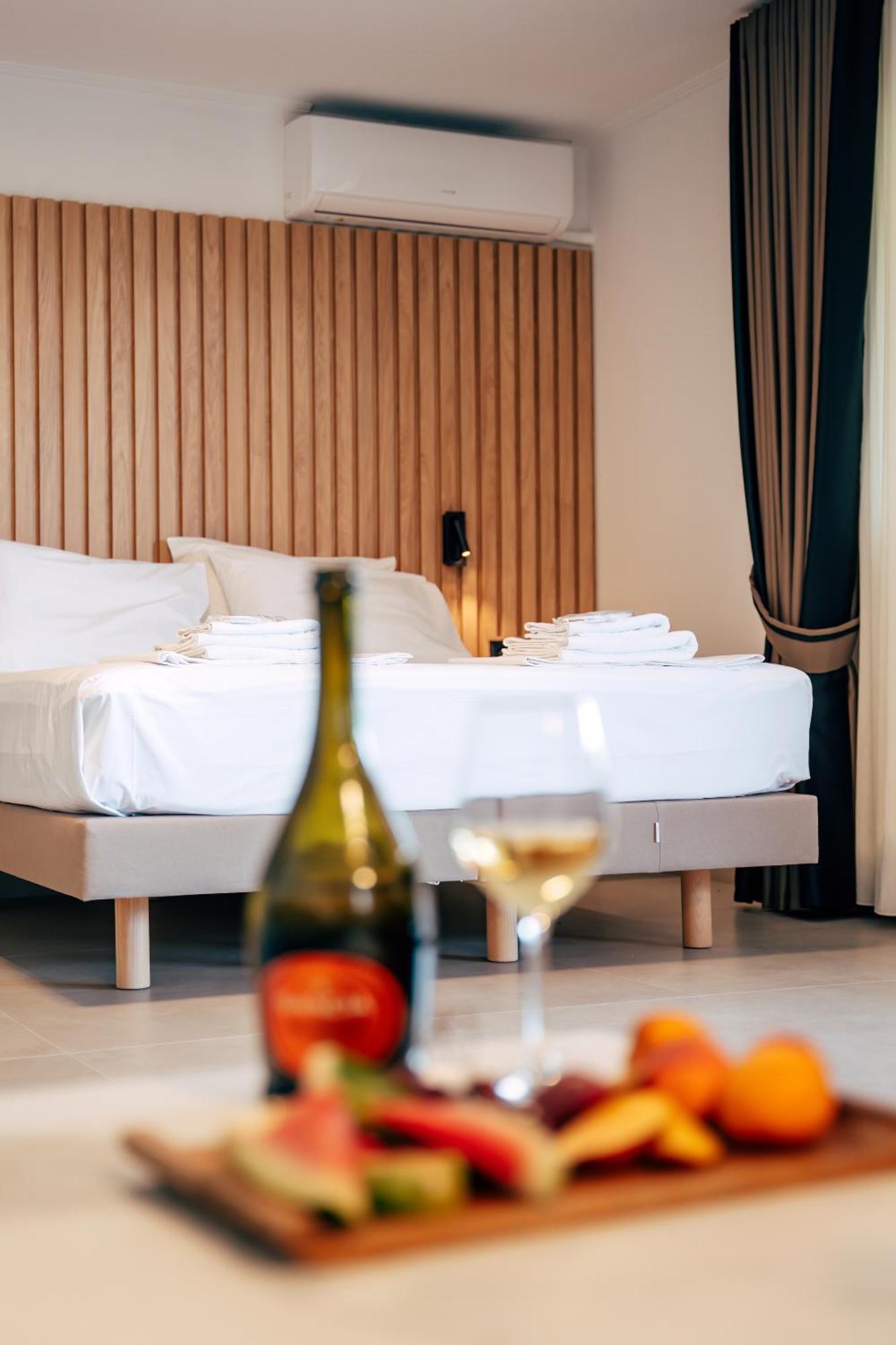 Hotel Agistro Angistron Ngoại thất bức ảnh