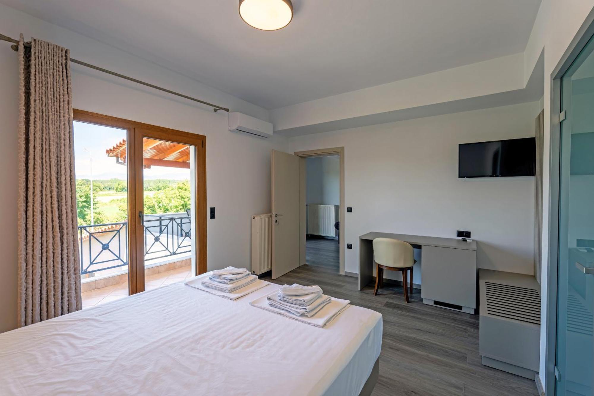 Hotel Agistro Angistron Ngoại thất bức ảnh