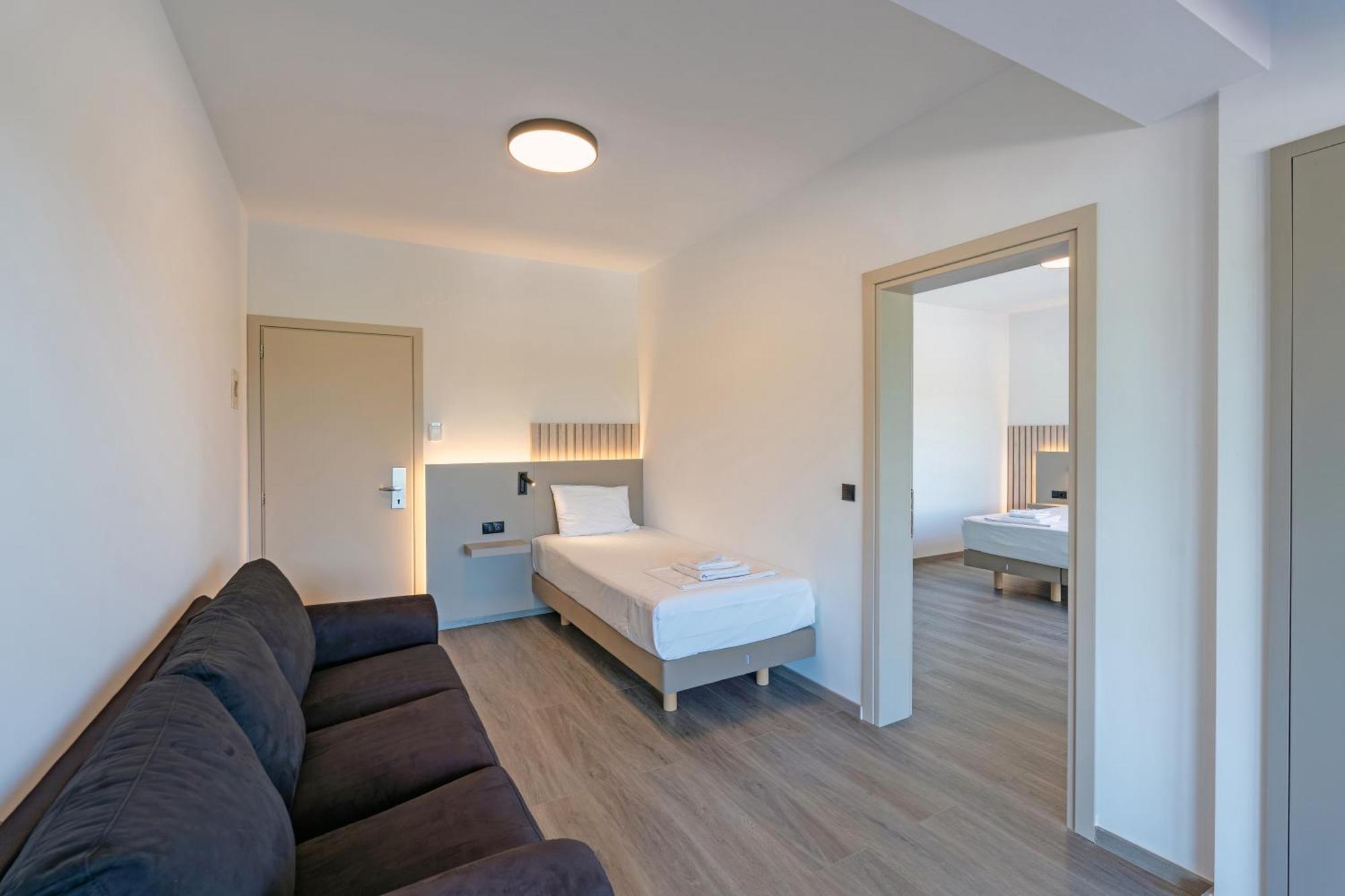 Hotel Agistro Angistron Ngoại thất bức ảnh